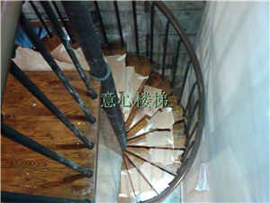 上海鋼木樓梯